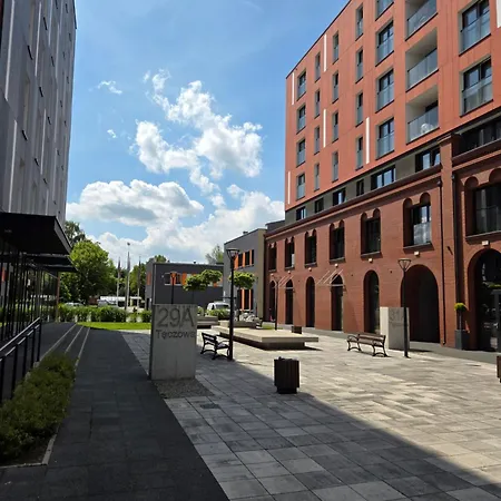 Апартаменты Centrum Teczowa *